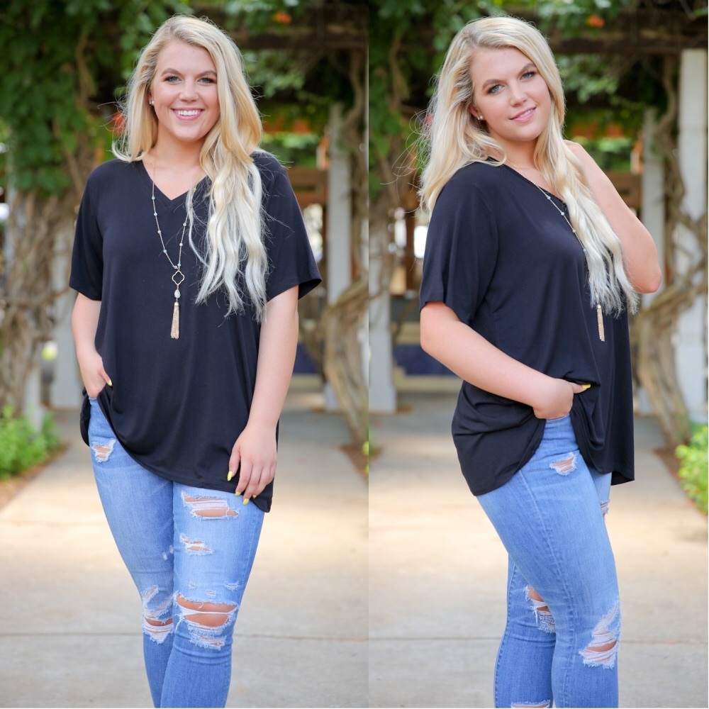 ✨LAST ONE✨PLUS V-Neck Black Short Sleeve Tee - Picture 3 of 4
